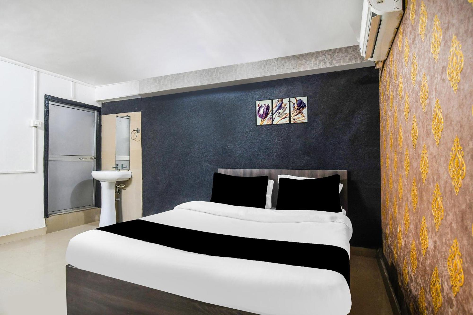 Super Hotel O Champasari Siliguri Formerly Four Fox Suits Panchanai Bagian luar foto