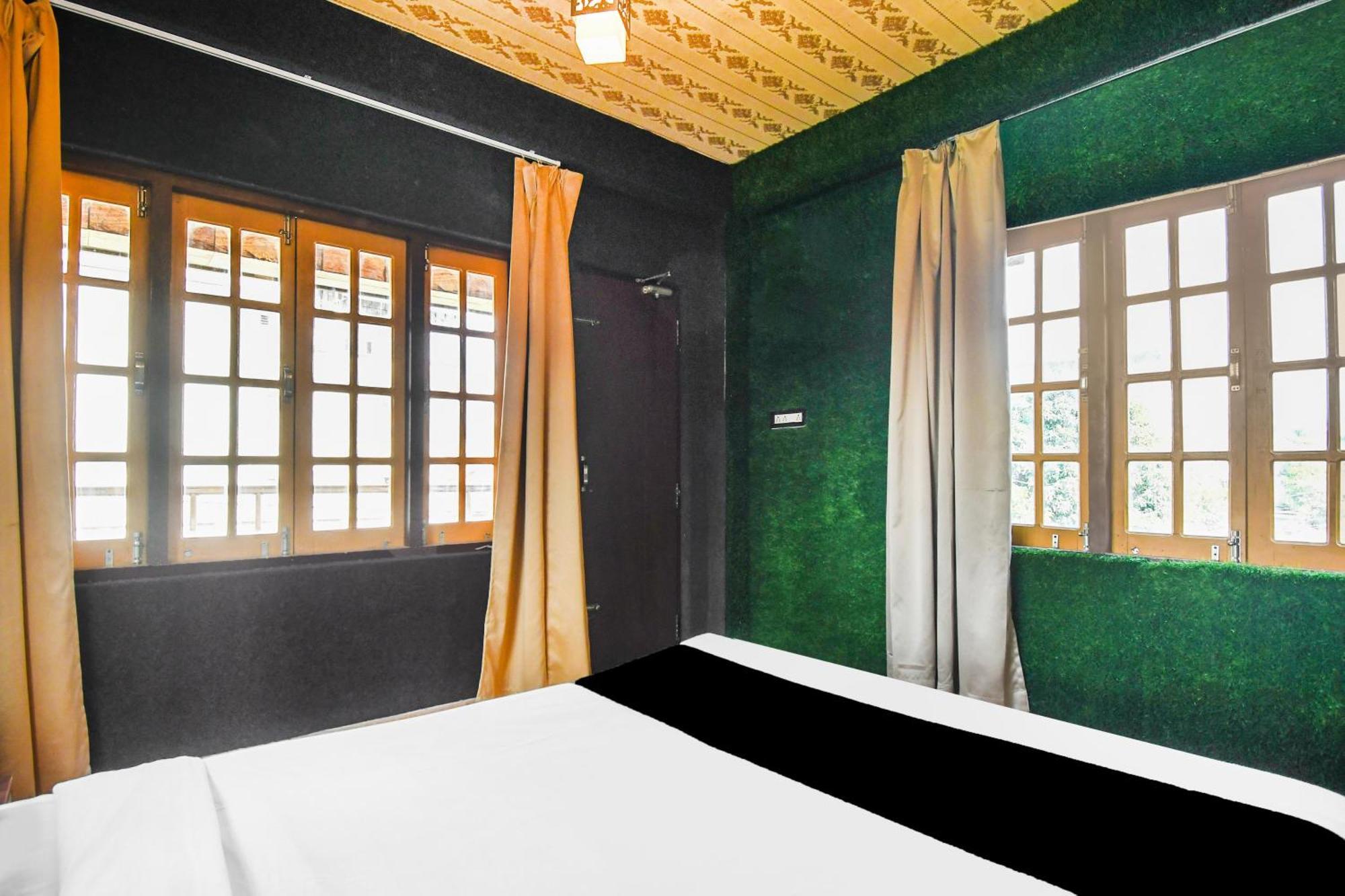Super Hotel O Champasari Siliguri Formerly Four Fox Suits Panchanai Bagian luar foto