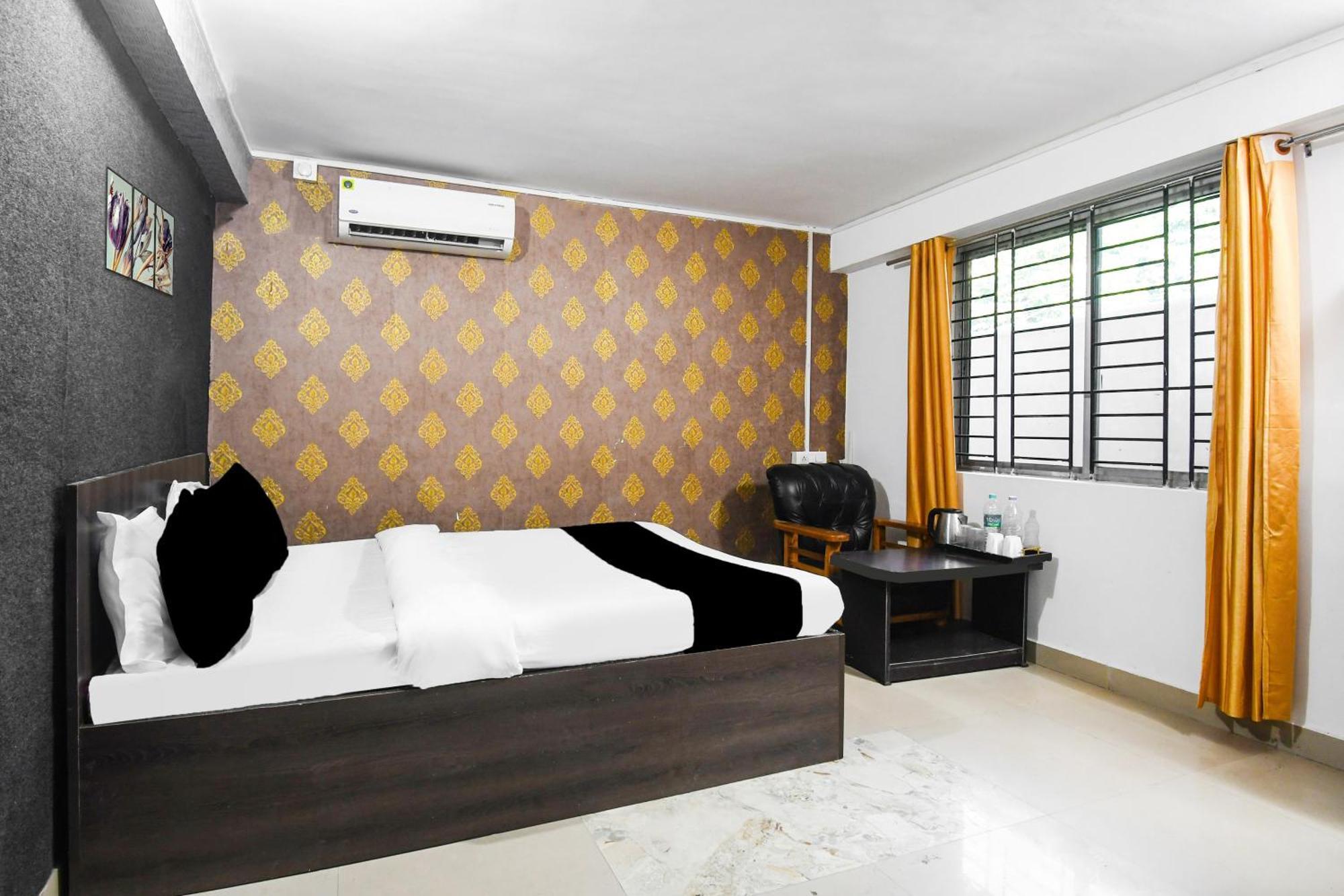 Super Hotel O Champasari Siliguri Formerly Four Fox Suits Panchanai Bagian luar foto